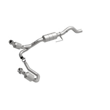 Load image into Gallery viewer, MagnaFlow Direct Fit Catalytic Converter 00-03 Durango 4WD 5.9L - 458050