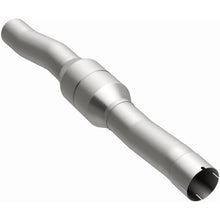Load image into Gallery viewer, MagnaFlow Direct Fit Catalytic Converter 04.5- Dodge 2500/3500 5.9L - 60521