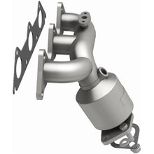 Load image into Gallery viewer, MagnaFlow Direct Fit Catalytic Converter 95-00 Sebring 2.5L Rear Manifold - 50888