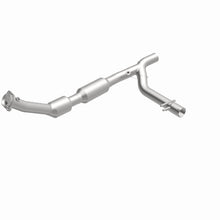 Load image into Gallery viewer, MagnaFlow 02-03 Ford F-150 5.4L Direct Fit Converter - 4583412