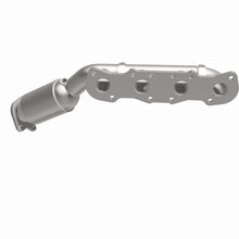 Load image into Gallery viewer, MagnaFlow Direct Fit Catalytic Converter 12-16 Hyundai Equus V8 5.0L Manifold - 22-092