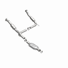 Load image into Gallery viewer, MagnaFlow Direct Fit Catalytic Converter 02-04 Explorer 4.6L - 447243