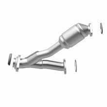 Load image into Gallery viewer, MagnaFlow DF Cat Conv 99-03 Lexus/Toyota RX300/Highlander Truck 3.0L Passgr Sde *NOT FOR SALE IN CA* - 93260