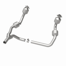 Load image into Gallery viewer, MagnaFlow Direct Fit Catalytic Converter 07-09 Jeep Wrangler 3.8L - 5582689