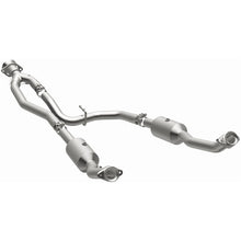 Load image into Gallery viewer, MagnaFlow 20-21 Ford Transit-150 Single Underbody V6 3.5L RWD Direct-Fit Catalytic Converter - 280248