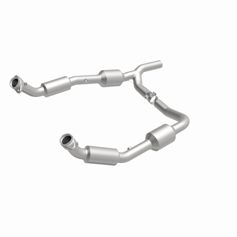 MagnaFlow Direct Fit Catalytic Converter 2008+ Ford E-150 4.6L - 5481640