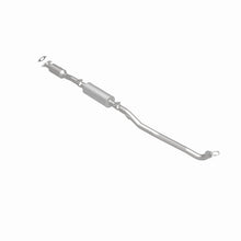 Load image into Gallery viewer, MagnaFlow 12-13 Soul 2L Underbody Direct Fit Converter - 52845