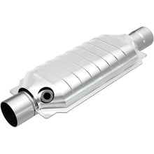Load image into Gallery viewer, MagnaFlow Universal Catalytic Converter 2.5 Single O2 Boss - 94436