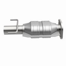 Load image into Gallery viewer, MagnaFlow Direct Fit Catalytic Converter 95-02 Lincoln Continental - 51371