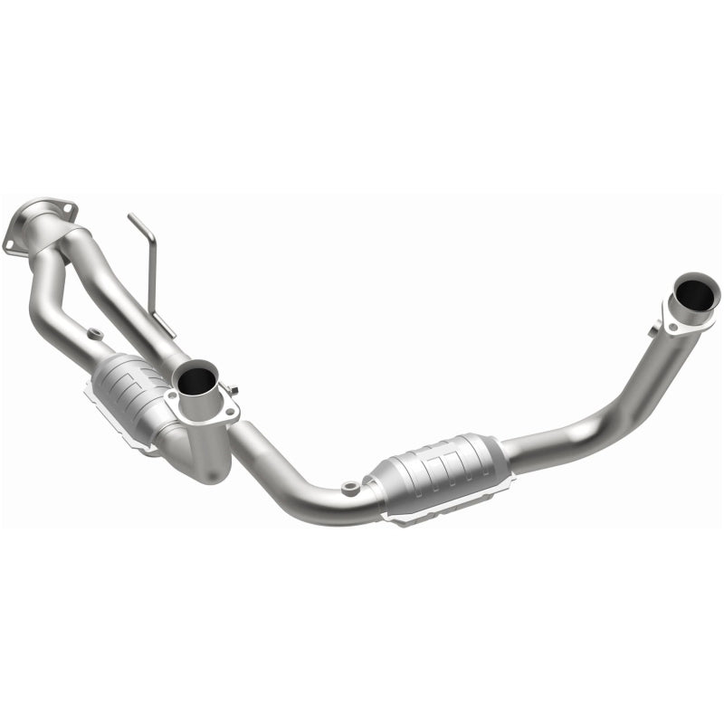 MagnaFlow Direct Fit Catalytic Converter 05-06 Jeep Grand Cherokee 3.7L Y-Pipe Assembly - 49687