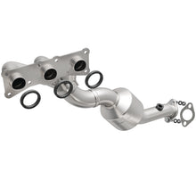 Load image into Gallery viewer, MagnaFlow Direct Fit Catalytic Converter 06-08 BMW Z4 3.0L fr - 51718