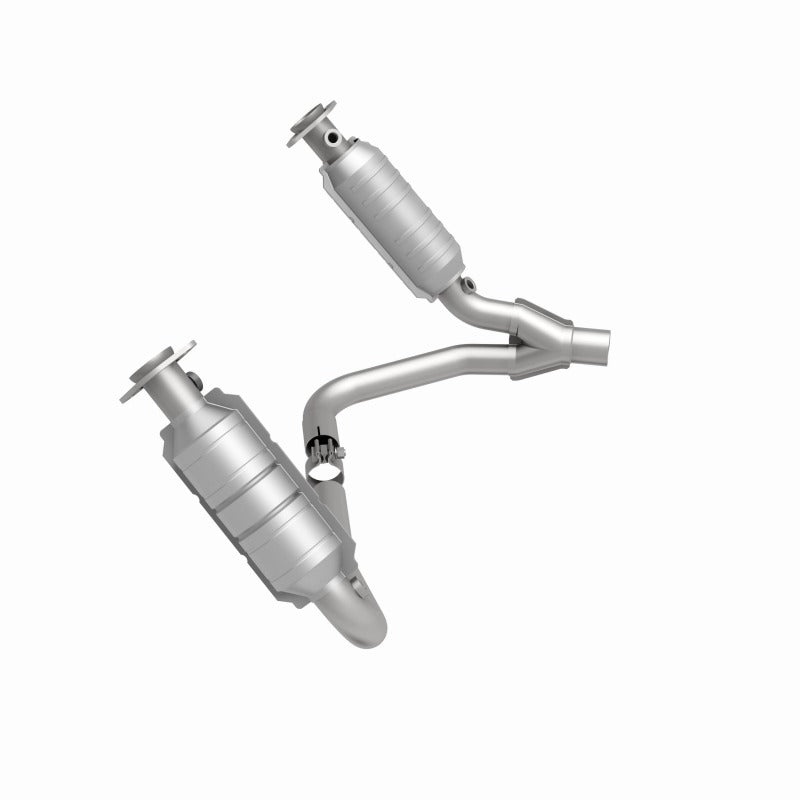 MagnaFlow Direct Fit Catalytic Conv 05-06 Dodge Dakota/2006 Mitsubishi Raider 3.7L Y-Pipe Assembly - 49462