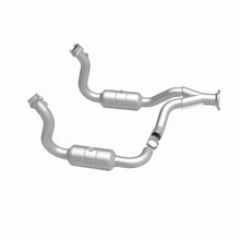 Load image into Gallery viewer, MagnaFlow 08-10 Ford F-350 Super Duty 6.8L Direct Fit Converter - 5451760