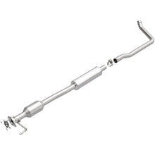 Load image into Gallery viewer, MagnaFlow California Catalytic Converter Direct Fit 07-09 Suzuki SX4 2.0L - 5421218