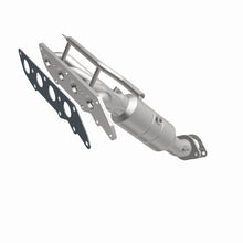 Load image into Gallery viewer, MagnaFlow Conv DF 05-06 Ford Focus 2.0L - 50390