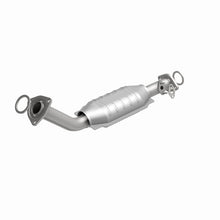 Load image into Gallery viewer, MagnaFlow Direct Fit Catalytic Converter 00-02 Toyota Tundra 4.7L - 447172