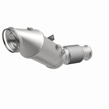Load image into Gallery viewer, MagnaFlow 18-22 BMW 530e OEM Grade Federal / EPA Compliant Direct-Fit Catalytic Converter - 280543