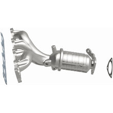 Load image into Gallery viewer, MagnaFlow 08-10 Pontiac G6 2.4L Underbody Direct Fit CARB Compliant Manifold Catalytic Converter - 5531060