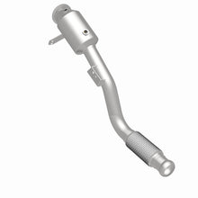 Load image into Gallery viewer, MagnaFlow 16-17 Metris L4 2 OEM Underbody Direct Fit Converter - 21-897