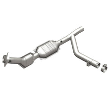 Load image into Gallery viewer, MagnaFlow Conv DF 01 Ford Trucks 5.4L - 93145