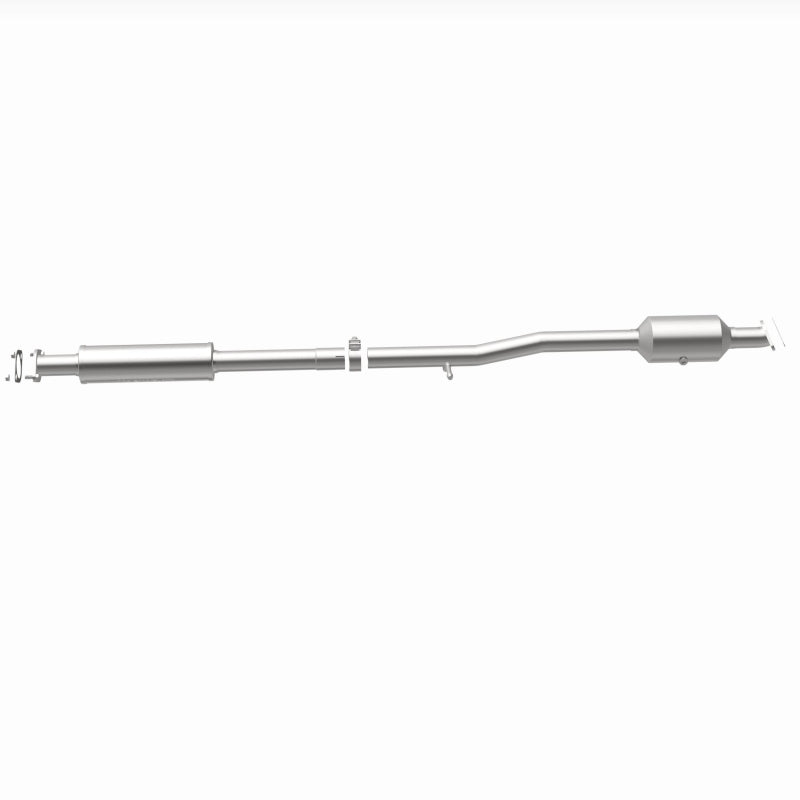 MagnaFlow 14-15 Kia Sportage 2.4L Direct Fit Catalytic Converter - 5571815