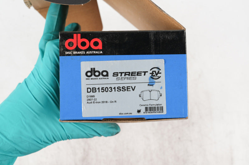 DBA 19-21 Audi A8 Quattro Rear SSEV Street Series Brake Pads - DB15031SSEV