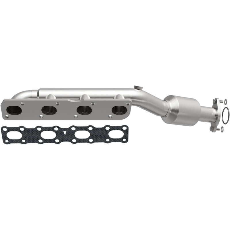 MagnaFlow 2004 Nissan Titan 5.6L Direct Fit Converter - 4583381