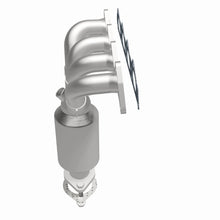 Load image into Gallery viewer, MagnaFlow Direct Fit Catalytic Converter 05-08 Kia Sportage 2.0L - 50402