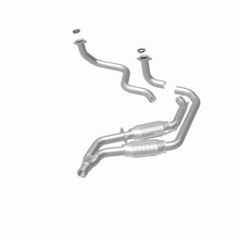 Load image into Gallery viewer, MagnaFlow Conv DF GM 89 92 (2.5in Tubing) - 23479