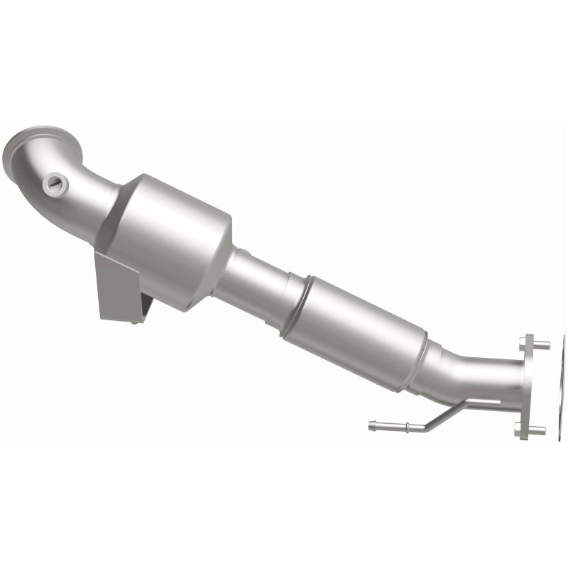 MagnaFlow 13-16 Ford Focus ST L4 2.0L California Grade Direct-Fit Catalytic Converter - 5561633