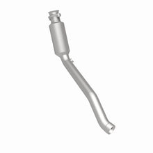 Load image into Gallery viewer, MagnaFlow Direct Fit Catalytic Converter 2010-2013 Land Rover LR4 V8 5 OEM Underbody - 21-531