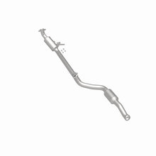 Load image into Gallery viewer, MagnaFlow 12-16 E350 V6 3.5 OEM Underbody Direct Fit Converter - 21-447