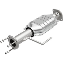 Load image into Gallery viewer, MagnaFlow Direct Fit Catalytic Converter 00-04 Jeep Wrangler 4.0L Rear/2.4L/2.5L - 23297