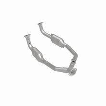 Load image into Gallery viewer, MagnaFlow Conv DF 99-04 LR Discovery V8 49S - 93689