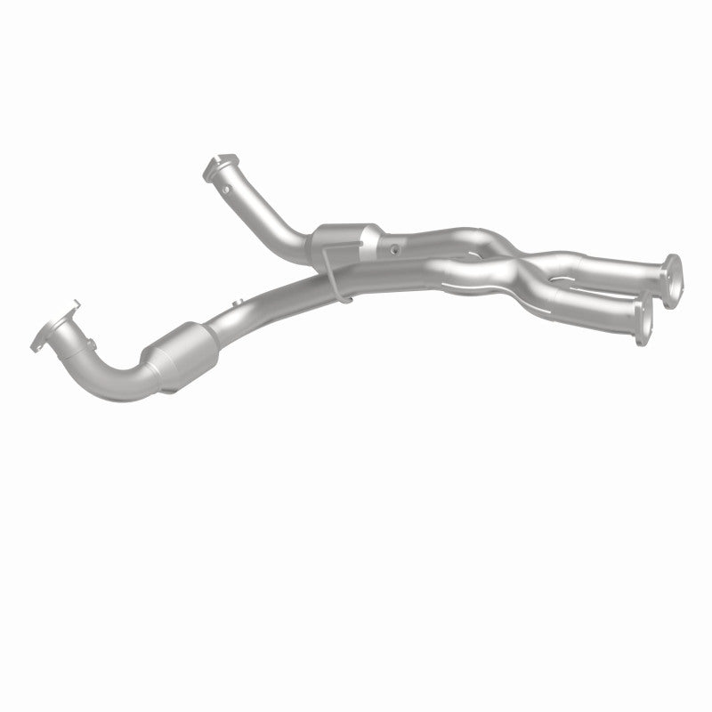MagnaFlow Direct Fit Catalytic Converter 06-10 Jeep Grand Cherokee 6.1L - 5451046