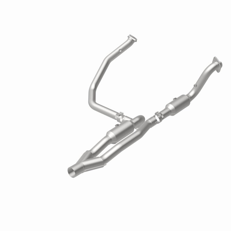MagnaFlow 2012 Ram 1500 Tradesman HD V8 5.7L OEM Underbody Direct-Fit Catalytic Converter - 21-457