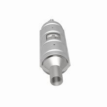 Load image into Gallery viewer, MagnaFlow DF Catalytic Conv 00-05 Ford Excursion / 99-04 F-250 SD / 99-04 F-350 SD (California) - 445300
