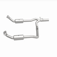 Load image into Gallery viewer, MagnaFlow 09-13 Ford E-350 Super Duty V10 6.8 OEM Underbody Direct Fit Catalytic Converter - 21-599