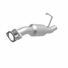 Load image into Gallery viewer, MagnaFlow Direct Fit Catalytic Converter 05 Silverado 2500HD 6.0L - 49006
