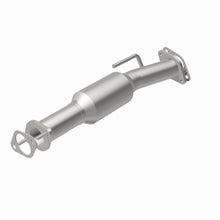 Load image into Gallery viewer, MagnaFlow Direct Fit Catalytic Converter 09-11 GMC Acadia 3.6L - 51579