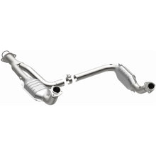 Load image into Gallery viewer, MagnaFlow DF Cat Conv 07-09 Chevrolet/GMC Silverado/Sierra 2500 HD 6.0L Y-Pipe Assy excludes Classic - 49644
