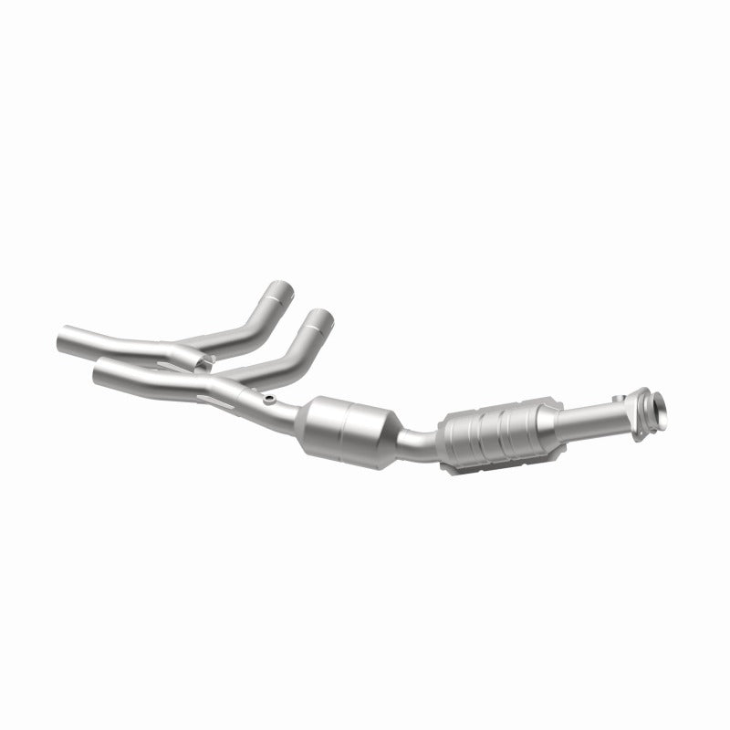 MagnaFlow Direct Fit Catalytic Converter 05-07 Ford E150 4.6L Passenger Side - 24308