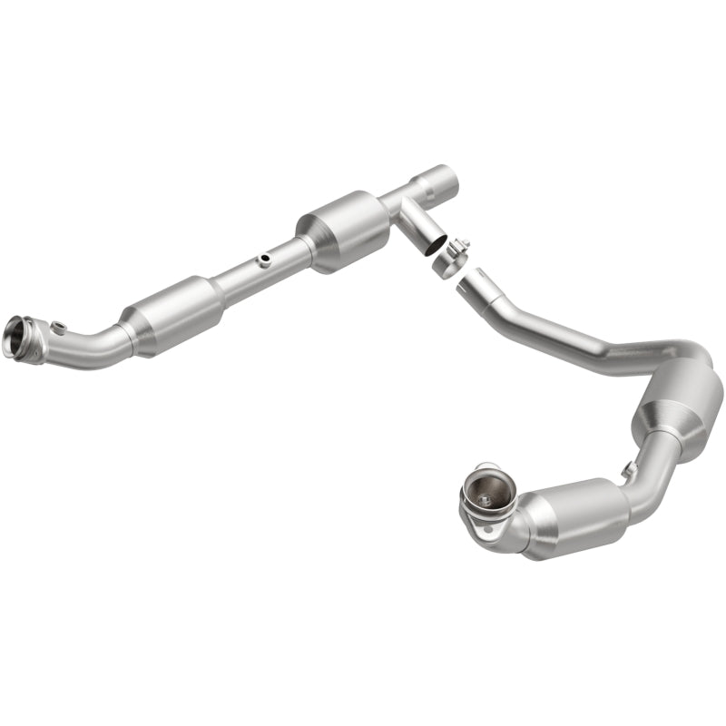 MagnaFlow 05-08 Ford E-350 Super Duty 5.4L Direct Fit Converter - 5582439