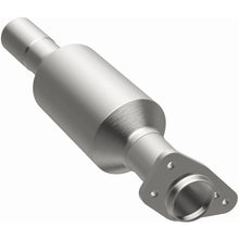 Load image into Gallery viewer, MagnaFlow GM Passenger car CA Direct Fit Converter - 3322431
