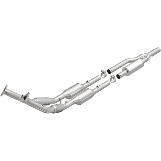 MagnaFlow Direct Fit Catalytic Converter California Grade 06-09 Audi A3 Quattro 3.2L - 5461873