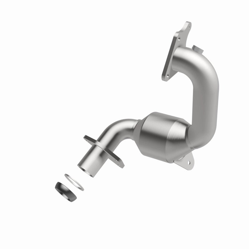 MagnaFlow Direct Fit Catalytic Converter 2011-2015 Juke L4 1.6 OEM Underbody - 52438