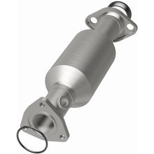 Load image into Gallery viewer, MagnaFlow Direct Fit Catalytic Converter 1995 Honda Odyssey 2.2L - 3391401