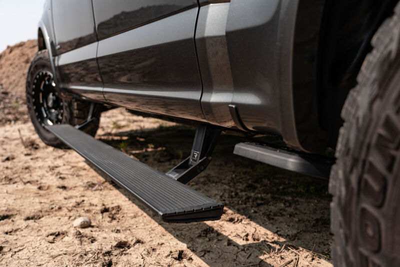 AMP Research 2015-2017 F150 All Cabs PowerStep Xtreme - Black - 78151-01A