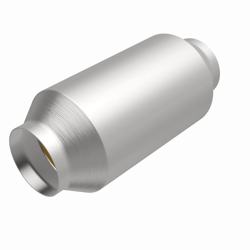 MagnaFlow Univ Cat Conv CA MagnaFlow Univ Cat Conv 2.5in Inlet/Outlet Center/Center Round - 5571206