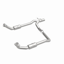 Load image into Gallery viewer, MagnaFlow 09-14 Ford E-150 California Grade CARB Compliant Direct-Fit Catalytic Converter - 5551294
